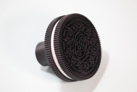 Oreo Szekrény Gomb (53 mm) – Egyedi és Édes Stílus!